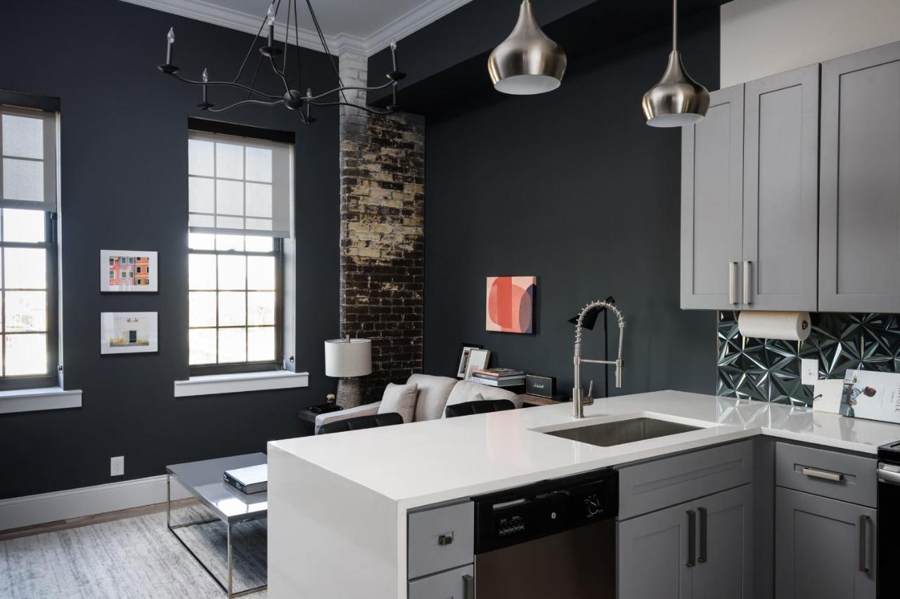 Frontdesk Modern 1 Bedroom Apt With Rooftop Lounge Saint Louis Eksteriør billede