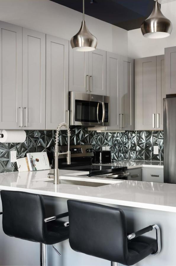 Frontdesk Modern 1 Bedroom Apt With Rooftop Lounge Saint Louis Eksteriør billede